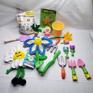 Kids Gardening Tool Set with Flower Toys